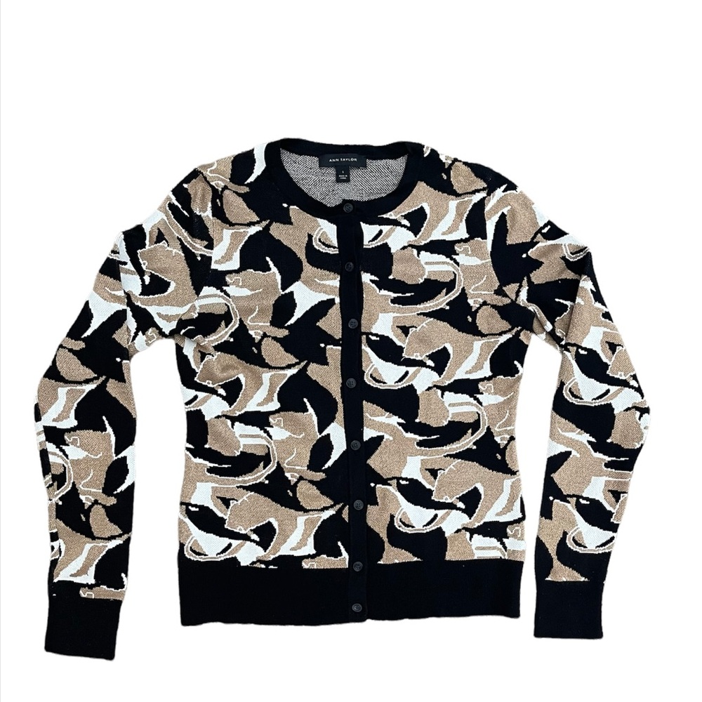 Excellent condition Ann Taylor Cardigan Small